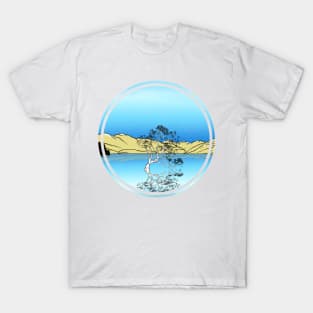 Tree in the lake Wanaka T-Shirt